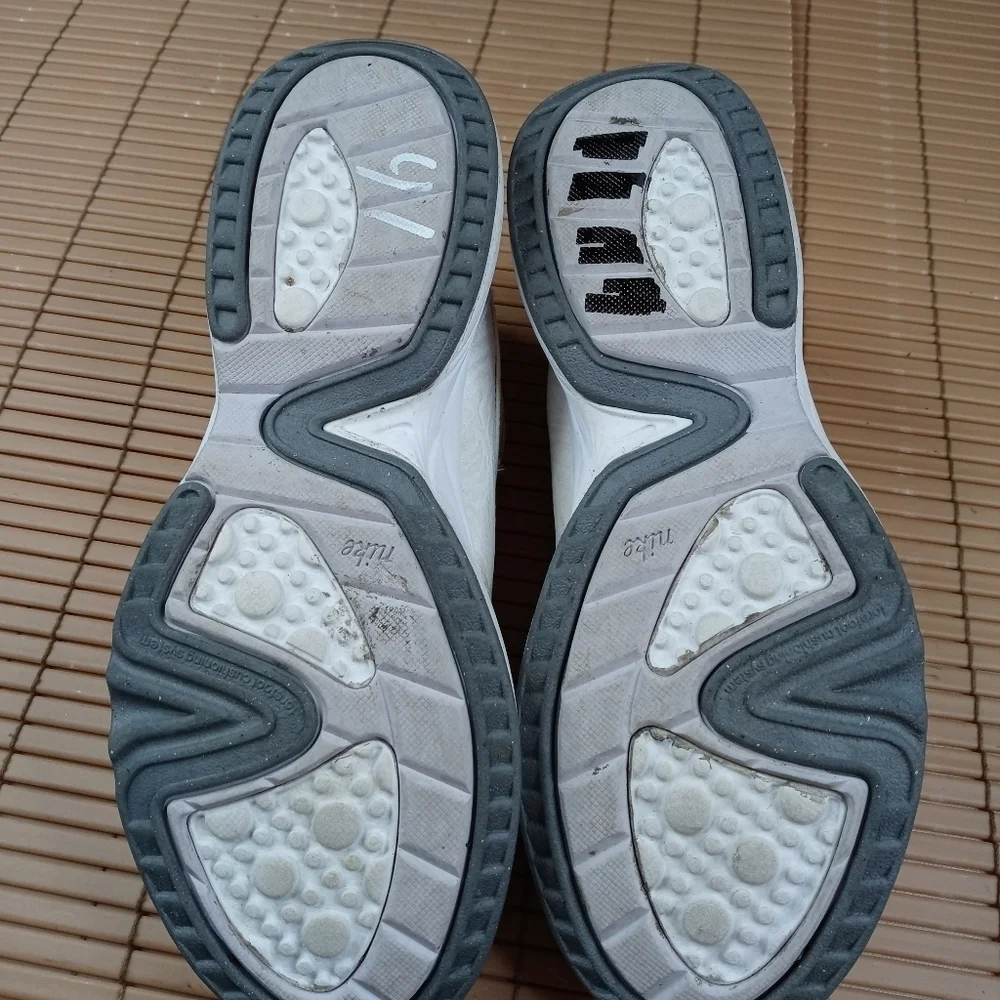 Nike Air Miller Retro Womens Size 8 White Leather Comfort Walking Sneakers. A3pm